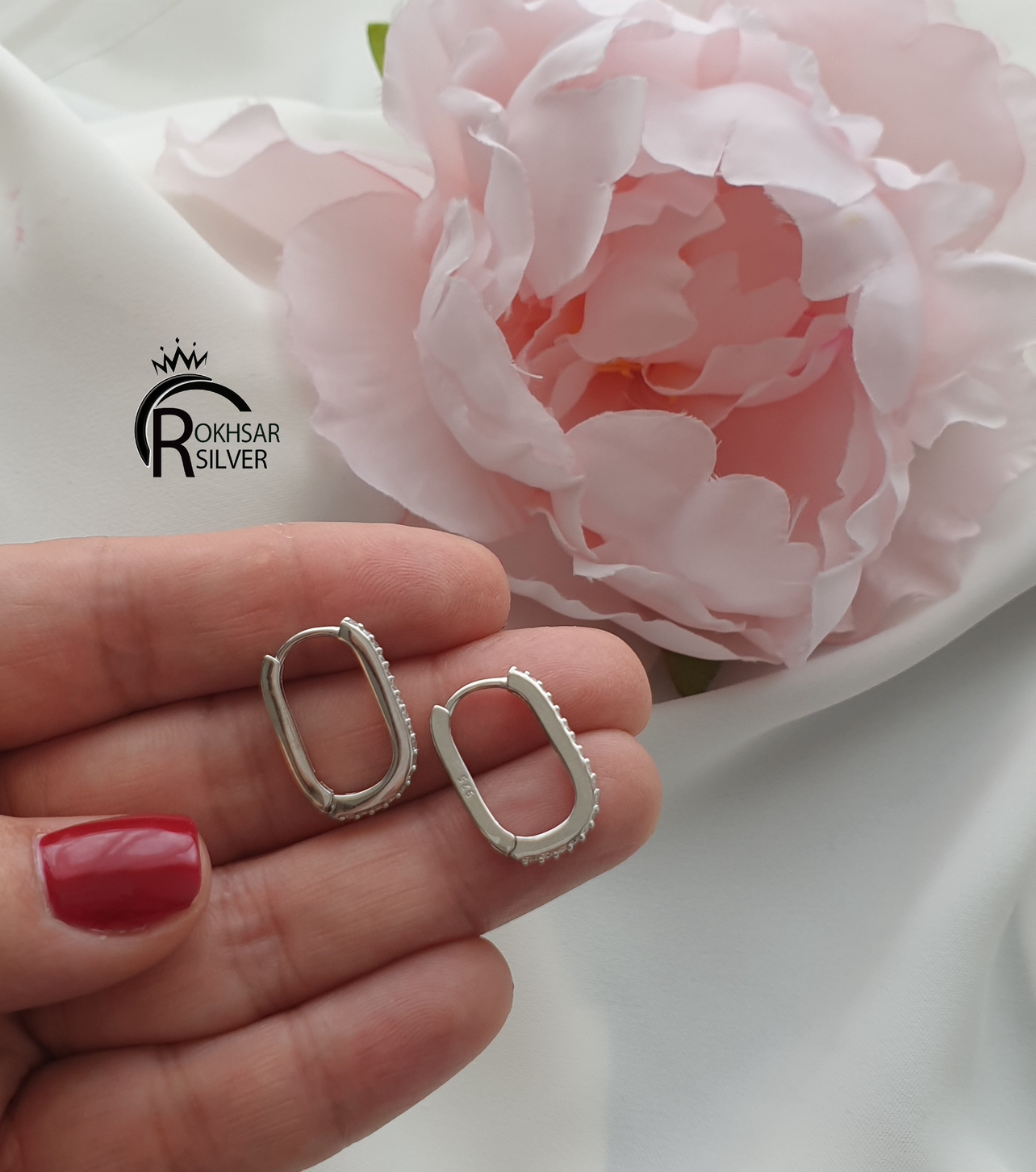 گوشواره حلقه ای نقره با عیار ۹۲۵ و  مدل مستطیلی ضد حساسیت و  کم نگین کد RS_2413 