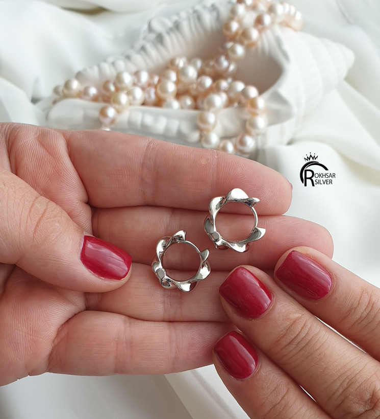 گوشواره نقره زنانه با عیار ۹۲۵ مدل حلقه ای آئیینه ای پیچ و ضد حساسیت کد RS_2415