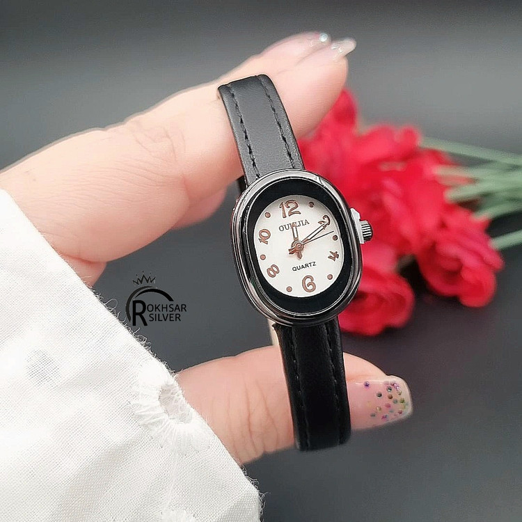 ساعت مچی زنانه صفحه بیضی کوچک مشکی با بند چرم کدRS_2429
