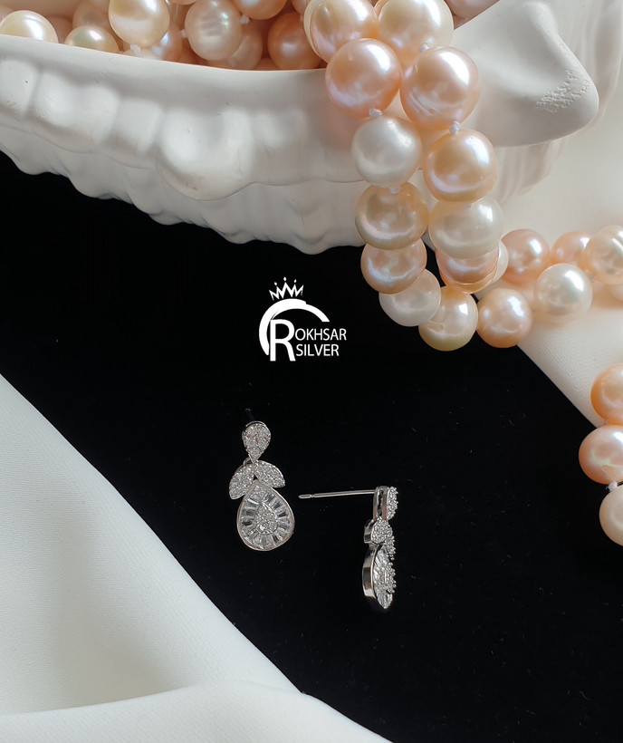 نیمست زنانه مدل سینه ریز جواهری اشک و گل طرح طلا کد RS_2518