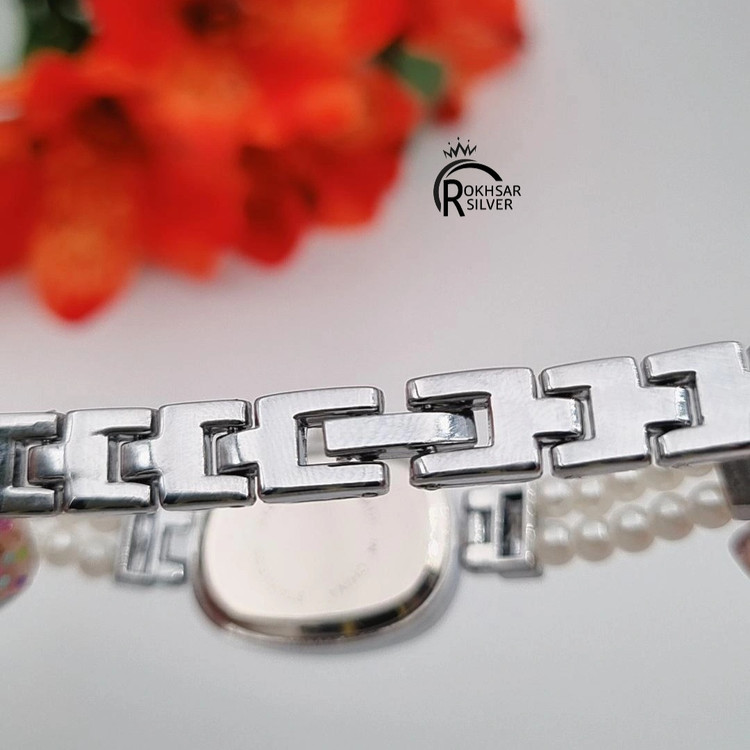 ساعت مچی زنانه طرح کارتیر با صفحه بیضی و بند مرواریدی کدRS_2541